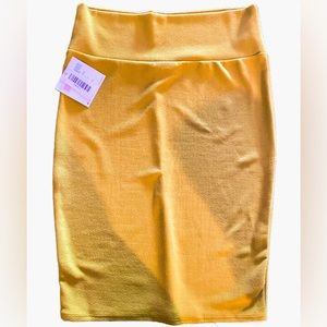 Brand NEW with tags- Large mustard color Lularoe Cassie skirt